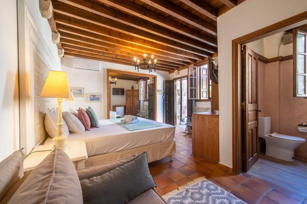 Saint Artemios Boutique Hotel Rhodes City Esterno foto