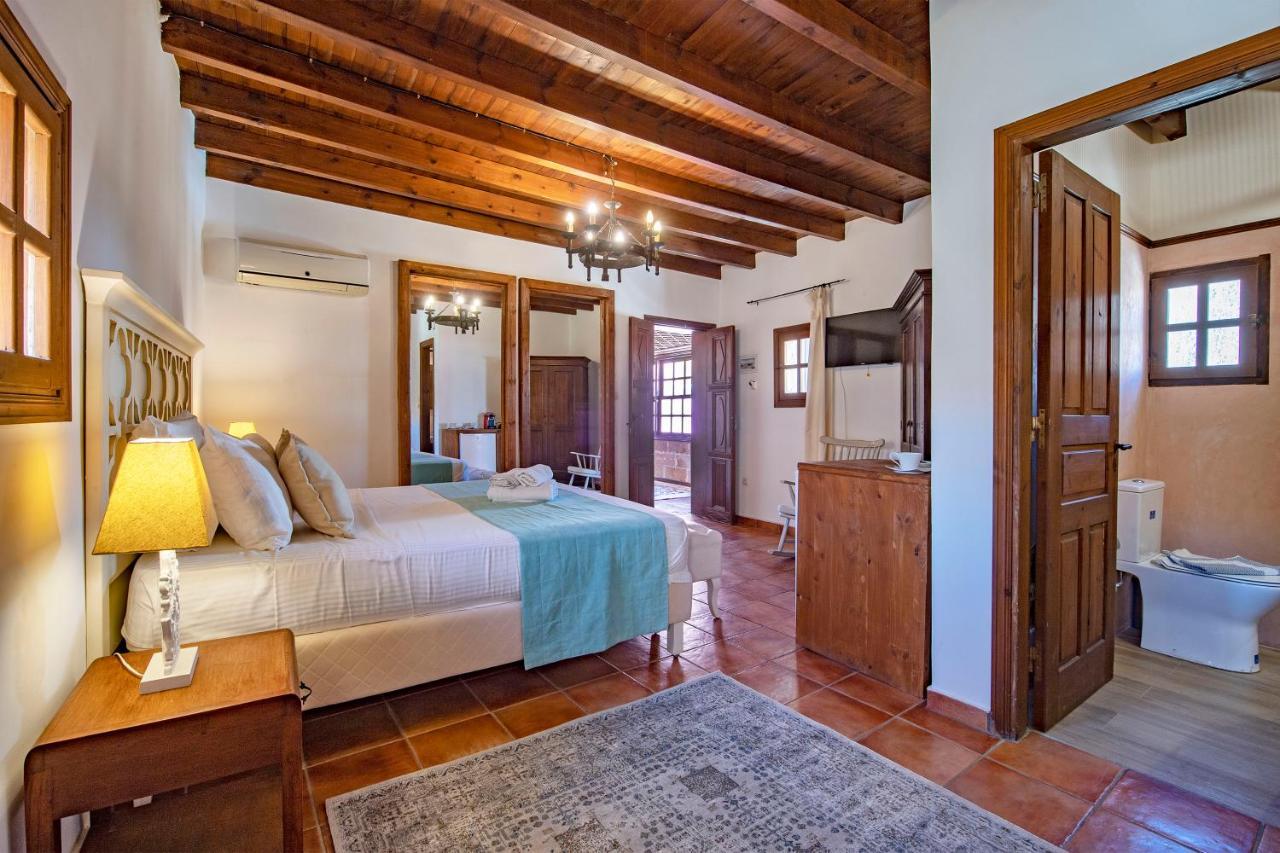 Saint Artemios Boutique Hotel Rhodes City Esterno foto