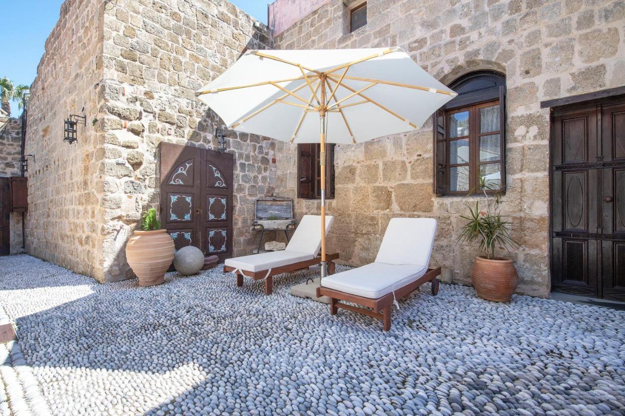 Saint Artemios Boutique Hotel Rhodes City Esterno foto